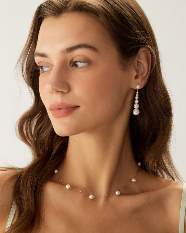 Whte Pearl Earrings